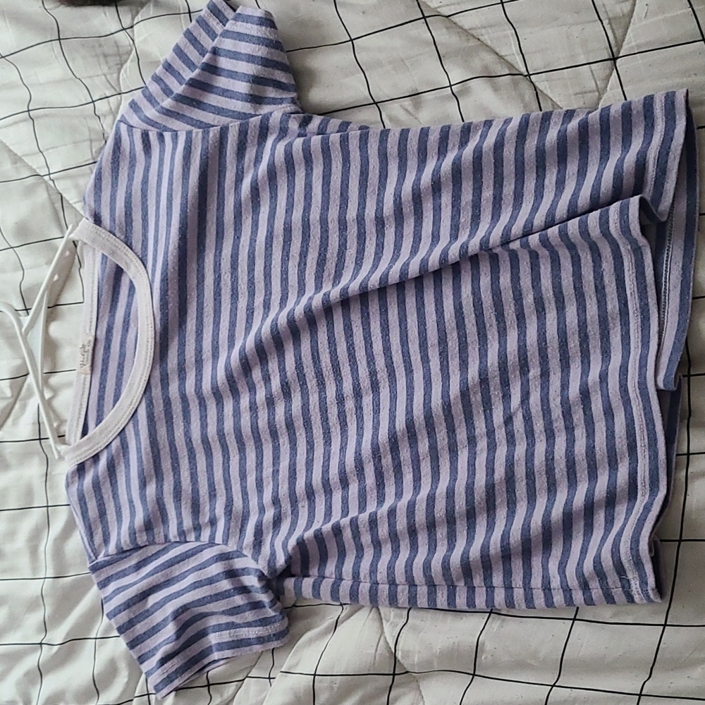 Brandy Melville shirt